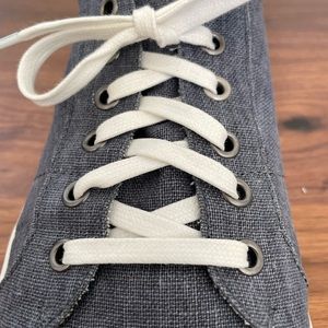 Banana Republic Men's Blue Ortholite Nicklas Canvas Sneakers Like New Size 10M